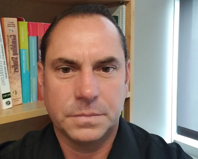 Darren R. Christensen